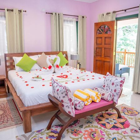 Pension Michel Villa Roche Bois La Digue  Extérieur photo