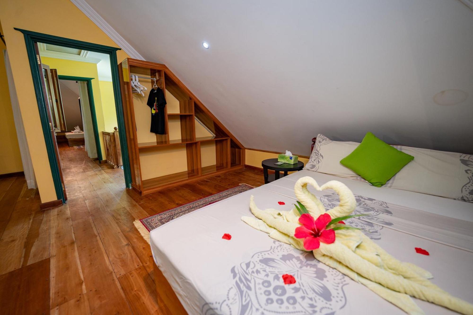 Pension Michel Villa Roche Bois La Digue  Extérieur photo