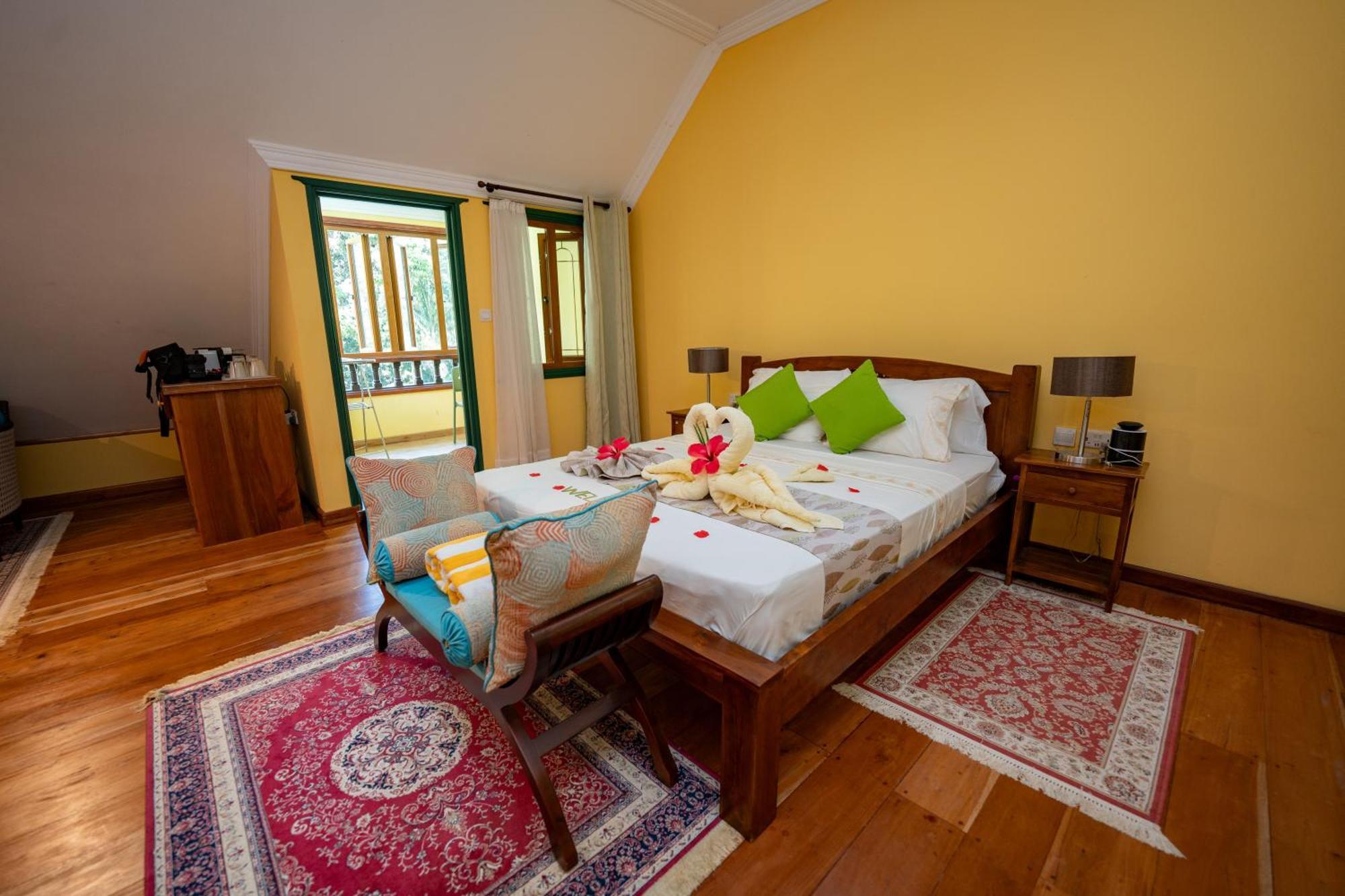 Pension Michel Villa Roche Bois La Digue  Extérieur photo