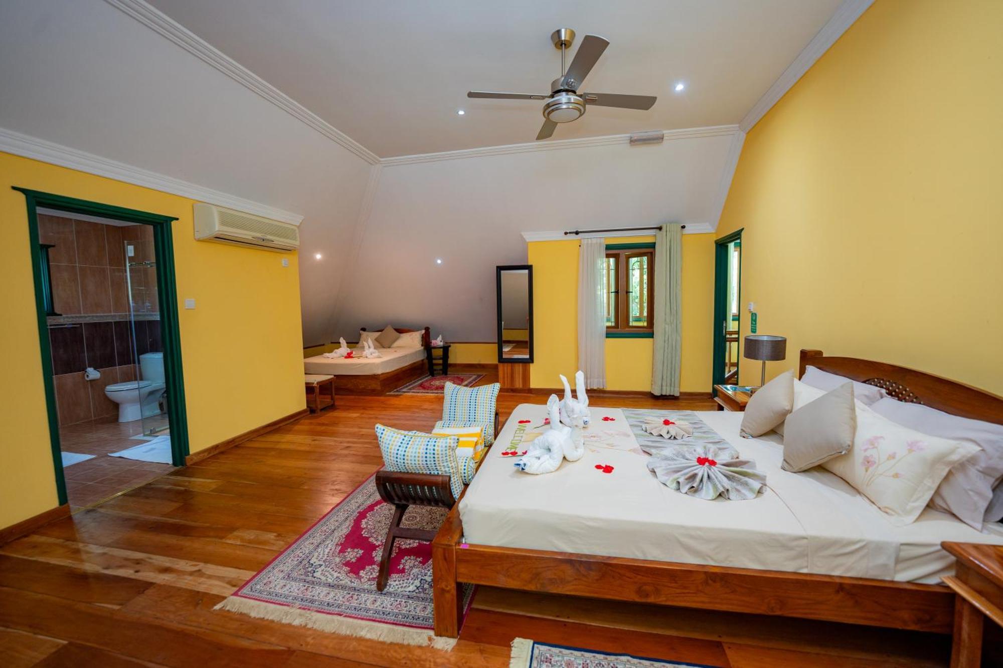 Pension Michel Villa Roche Bois La Digue  Extérieur photo